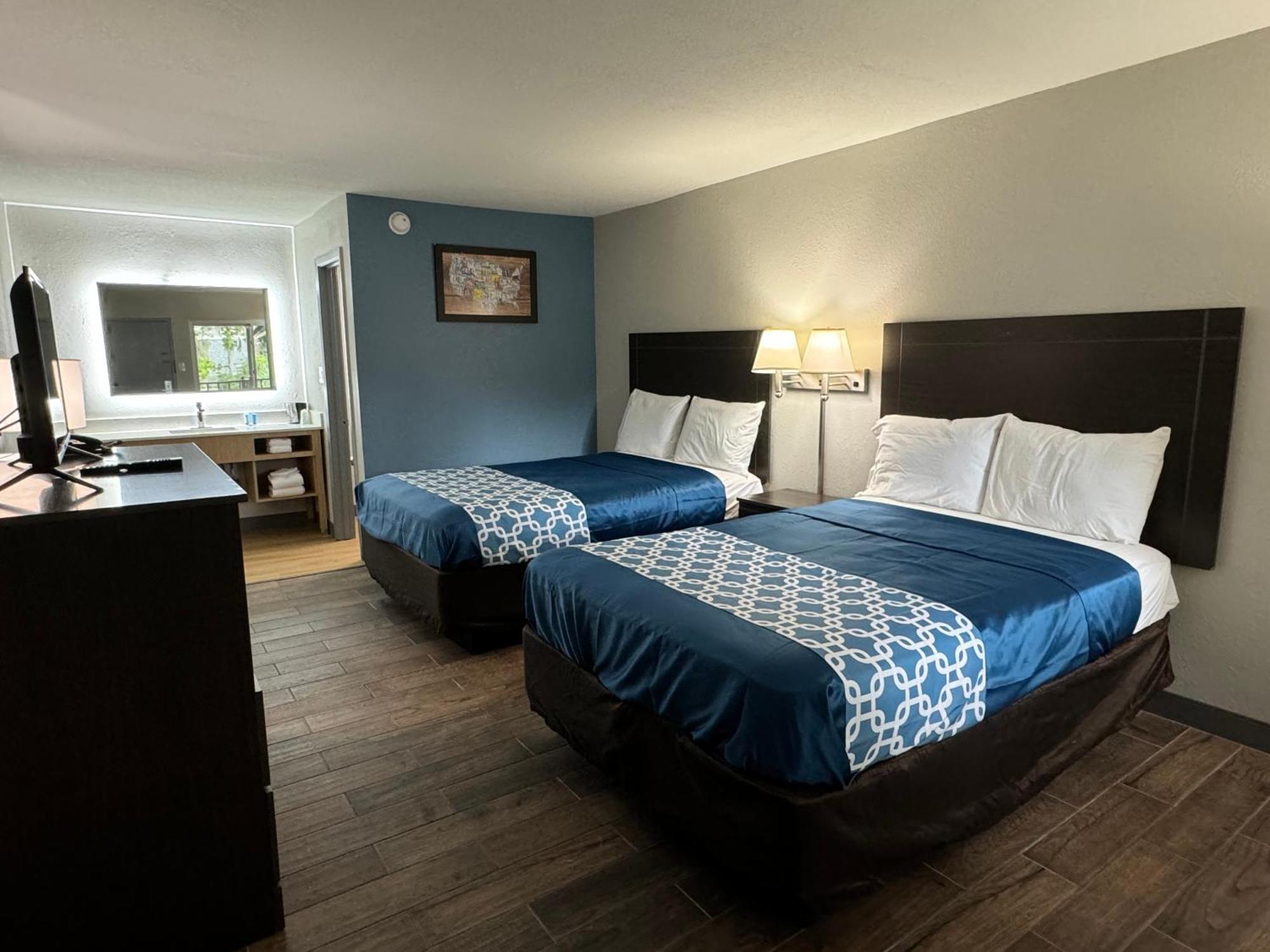 Travelodge By Wyndham Gainesville Buitenkant foto