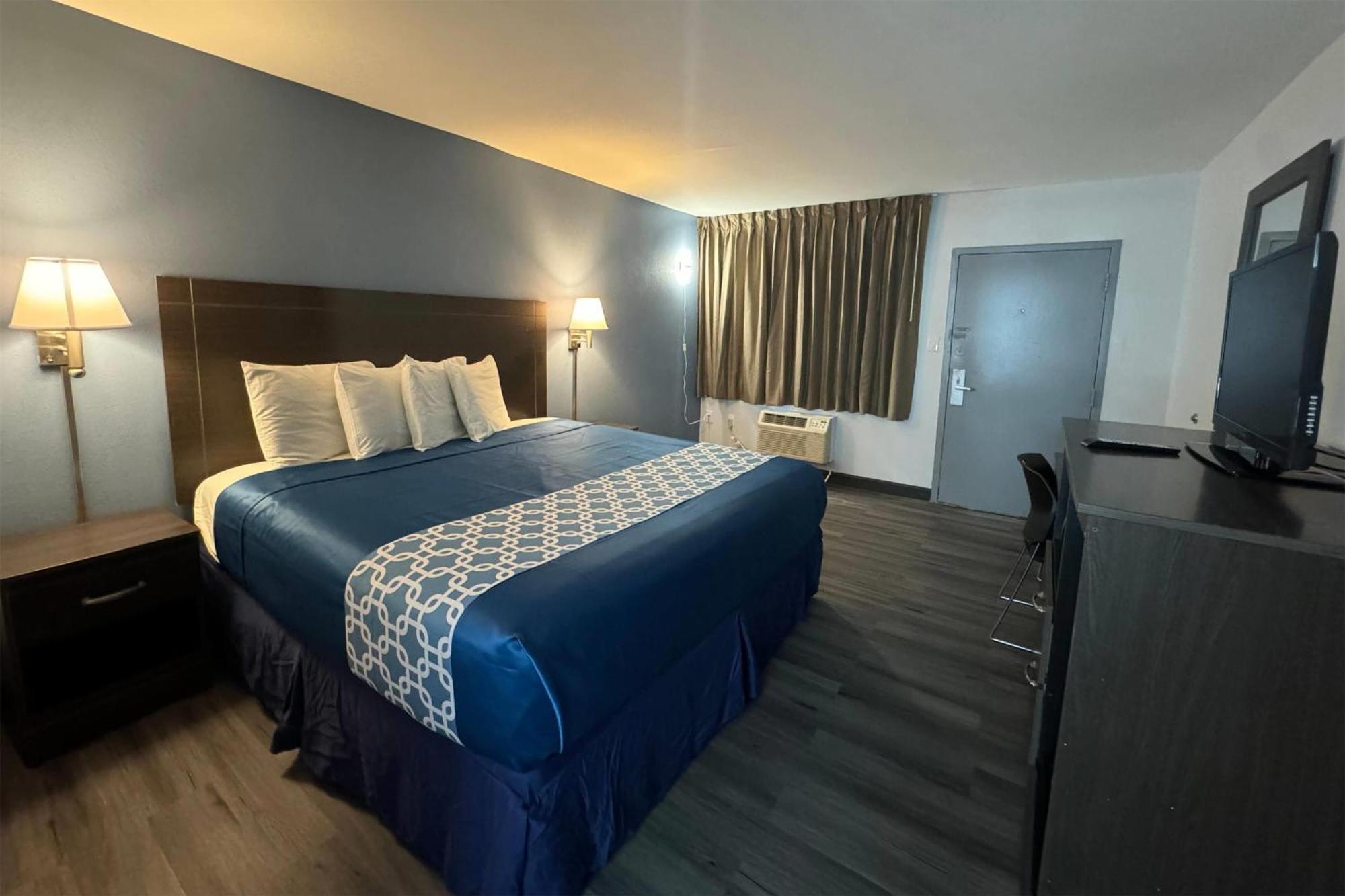 Travelodge By Wyndham Gainesville Buitenkant foto